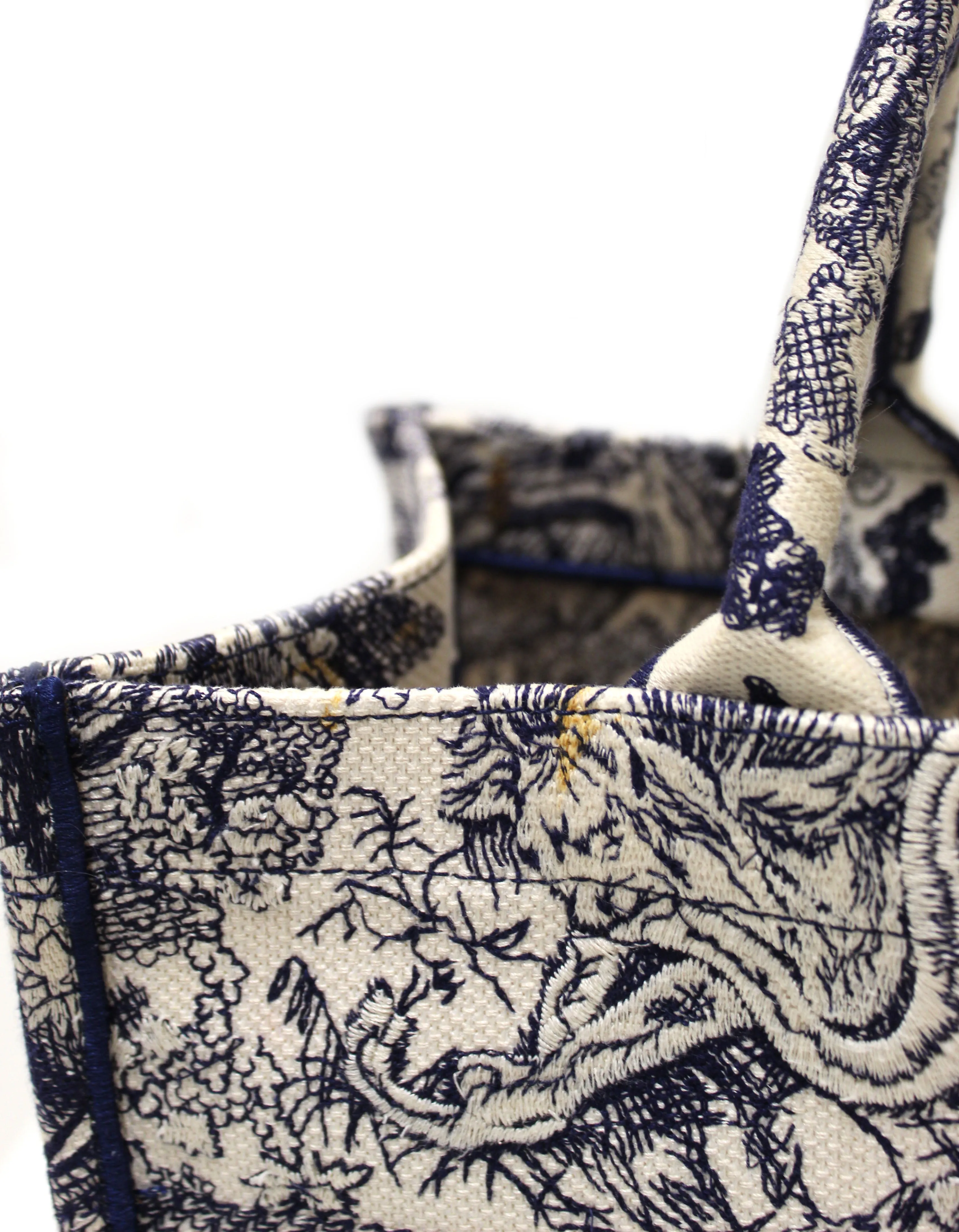 Authentic Christian Dior Blue Toile de Jouy Embroidery Medium Dior Book Tote