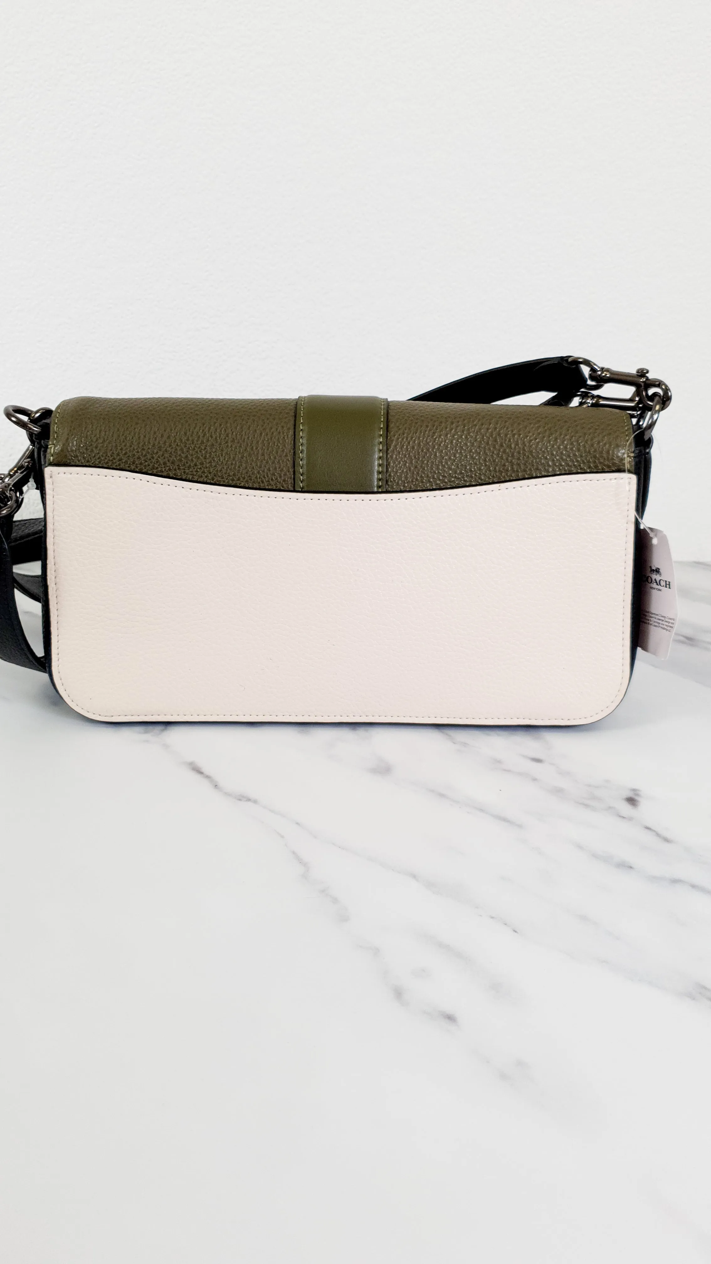 Coach Georgie Shoulder Bag in Colorblock Pebble Leather Kelp Green, Black & Chalk - Army green Coach 6019