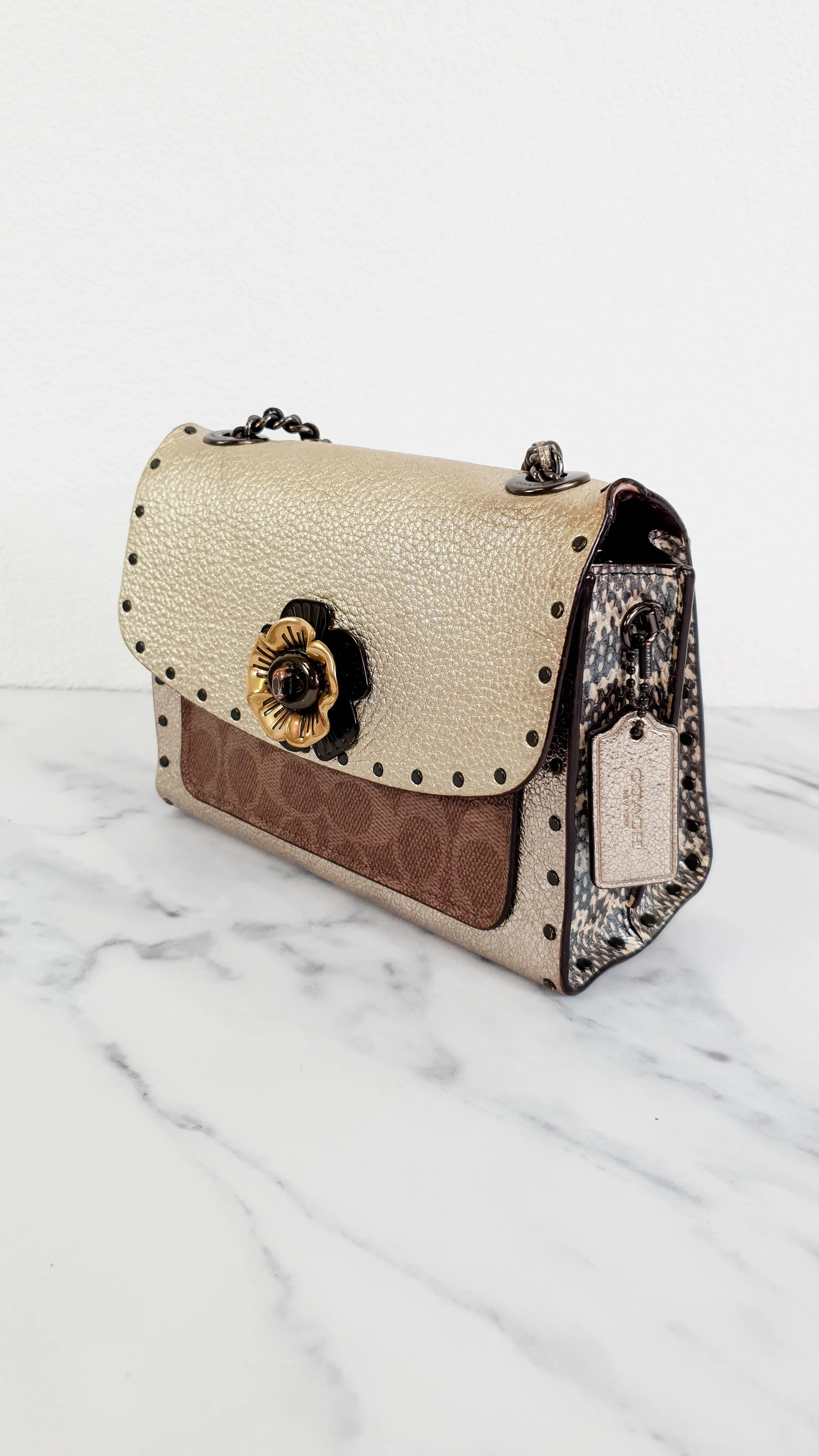 Coach Parker 18 in Signature Canvas With Tea Rose Turnlock, Border Rivets, Snakeskin Detail & Metallic Leather - Shoulder Bag Crossbody Bag Champagne Platinum Beige - Coach 39680