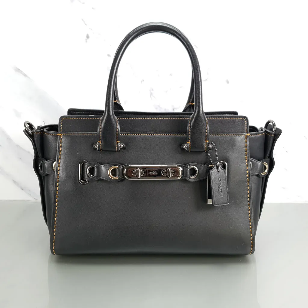 Coach Swagger 27 in Black Glovetanned Leather with Link Detail - SAMPLE BAG