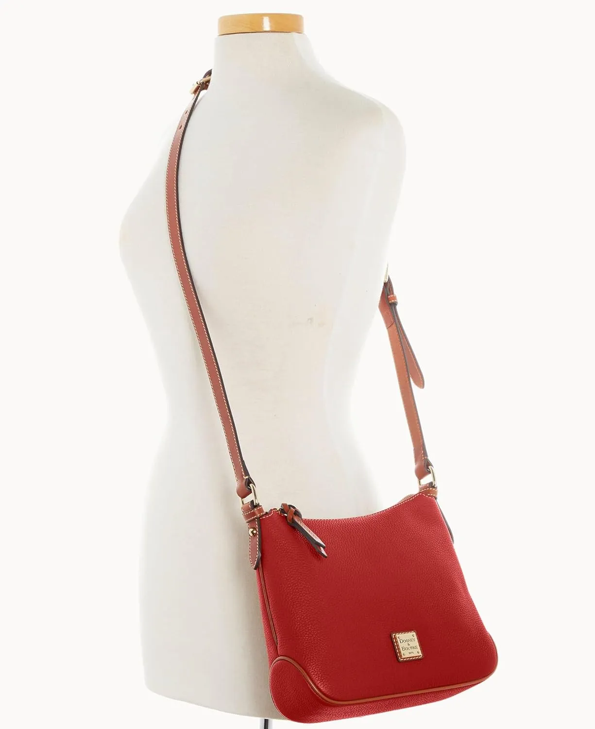 Dooney & Bourke Women's Crossbody Hobo in Pebble Grain Leather, Medium Handbag with Adjustable & Detachable Shoulder Strap