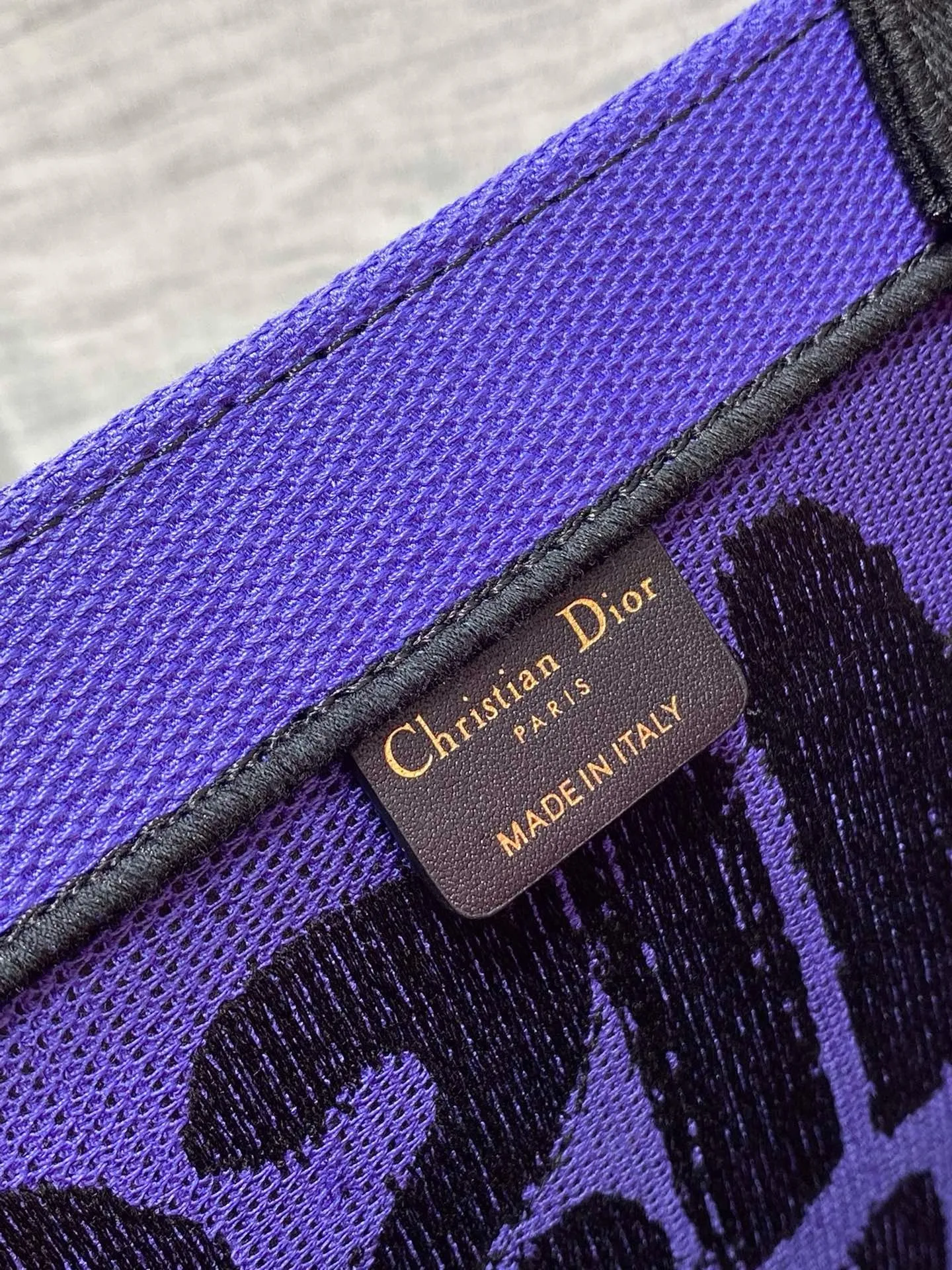 DR428 Medium Dior Book Tote / HIGHEST QUALITY VERSION / 14 x 11 x 6.5 inches
