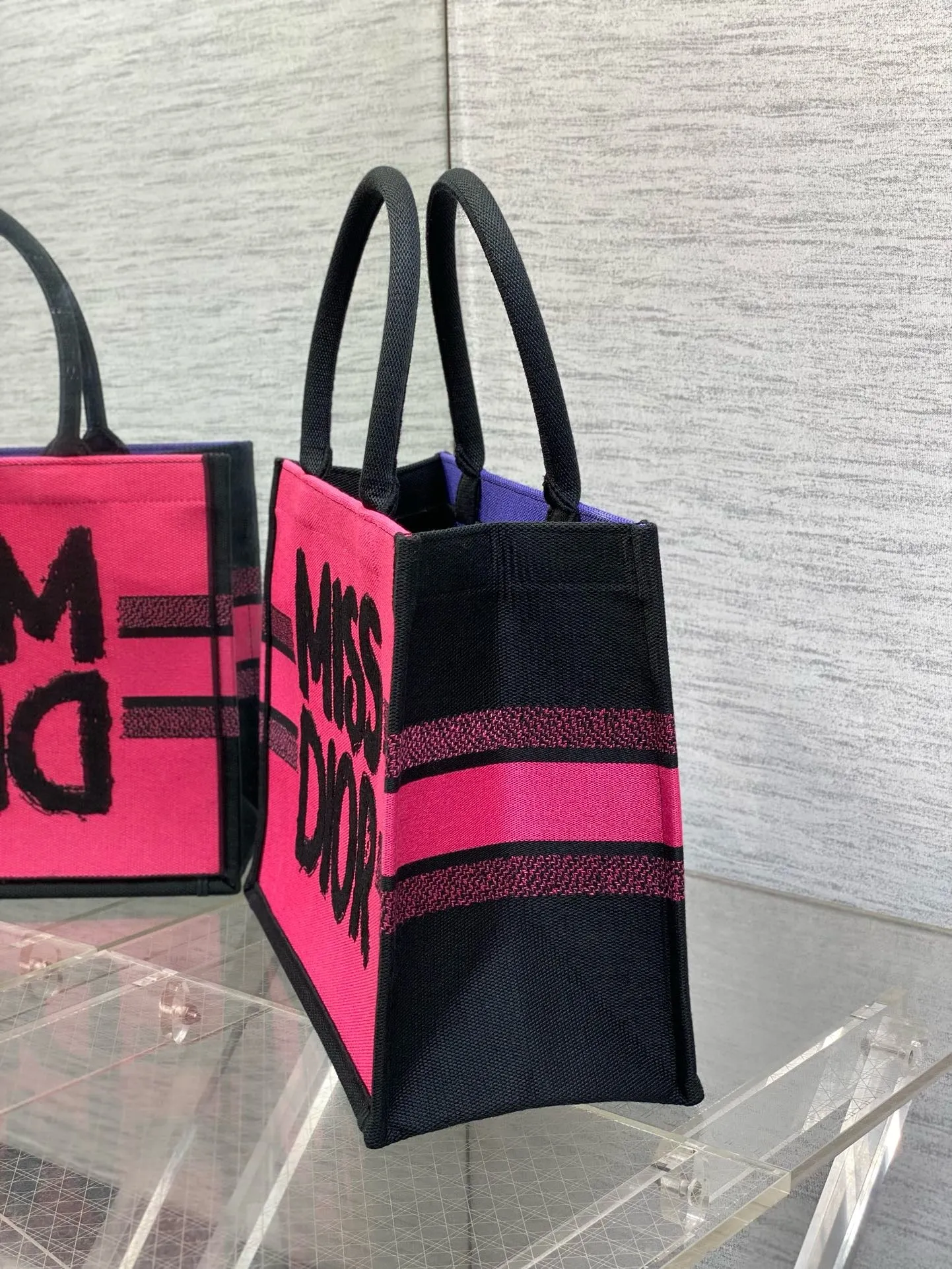 DR428 Medium Dior Book Tote / HIGHEST QUALITY VERSION / 14 x 11 x 6.5 inches