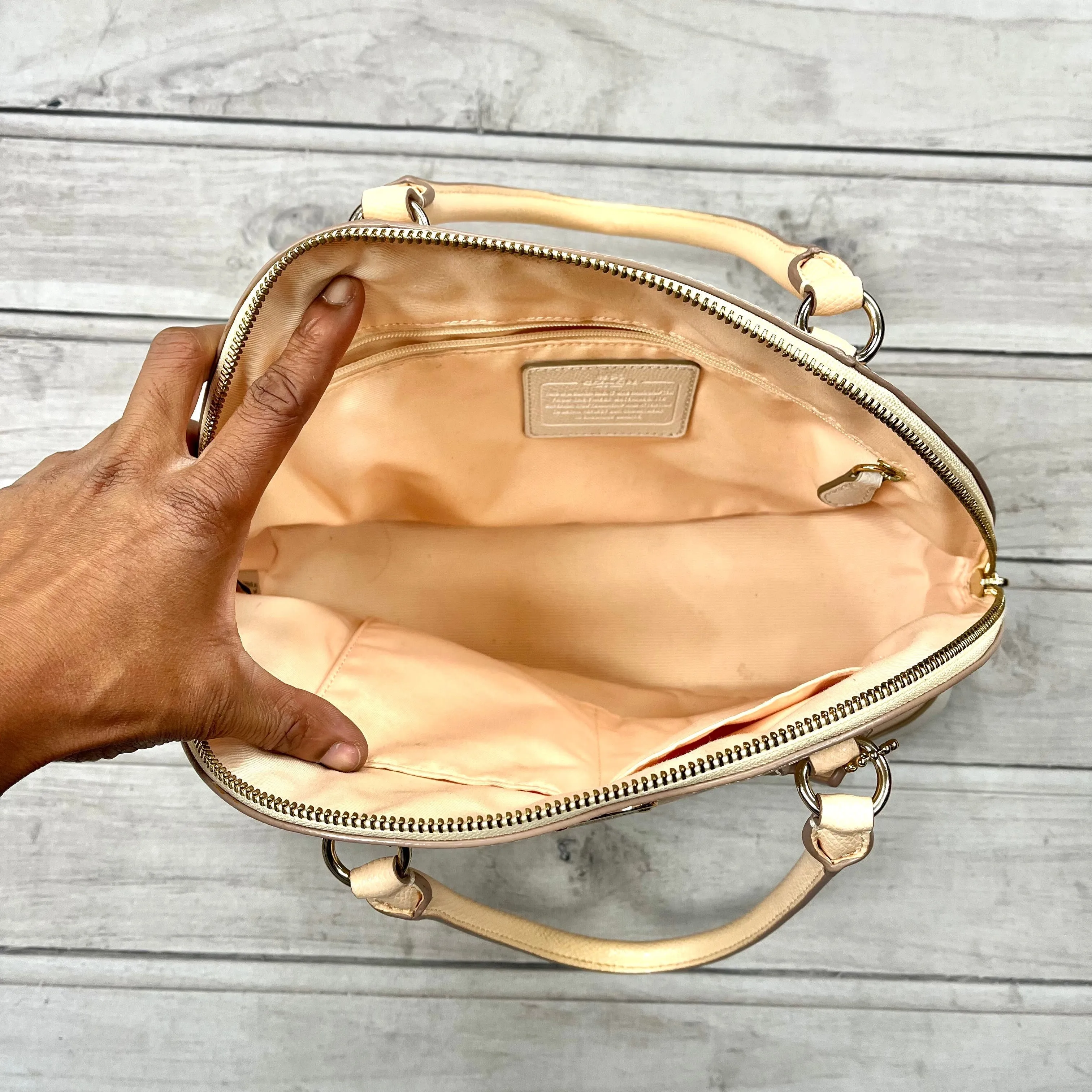 Handbag Designer By Coach  Size: Medium