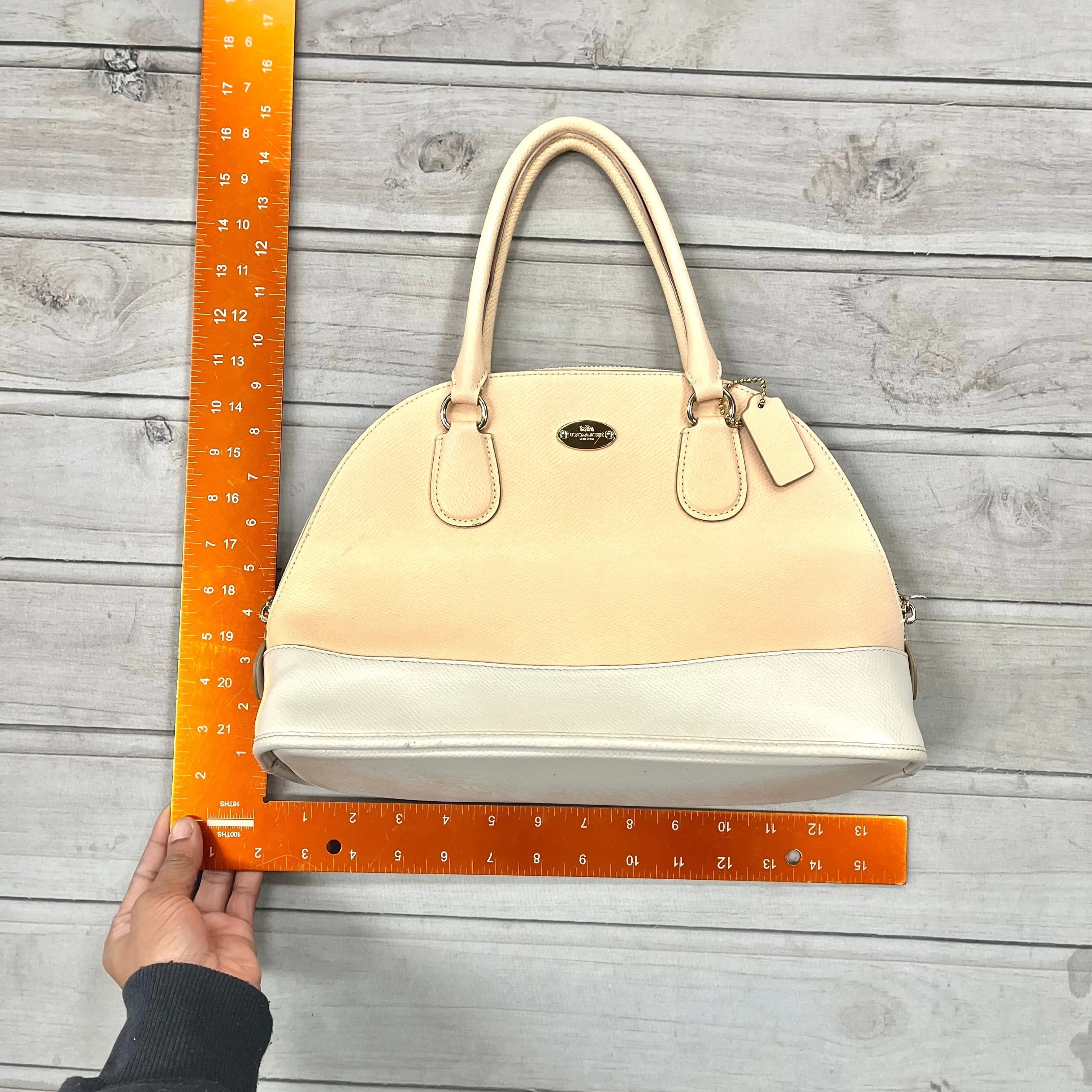 Handbag Designer By Coach  Size: Medium