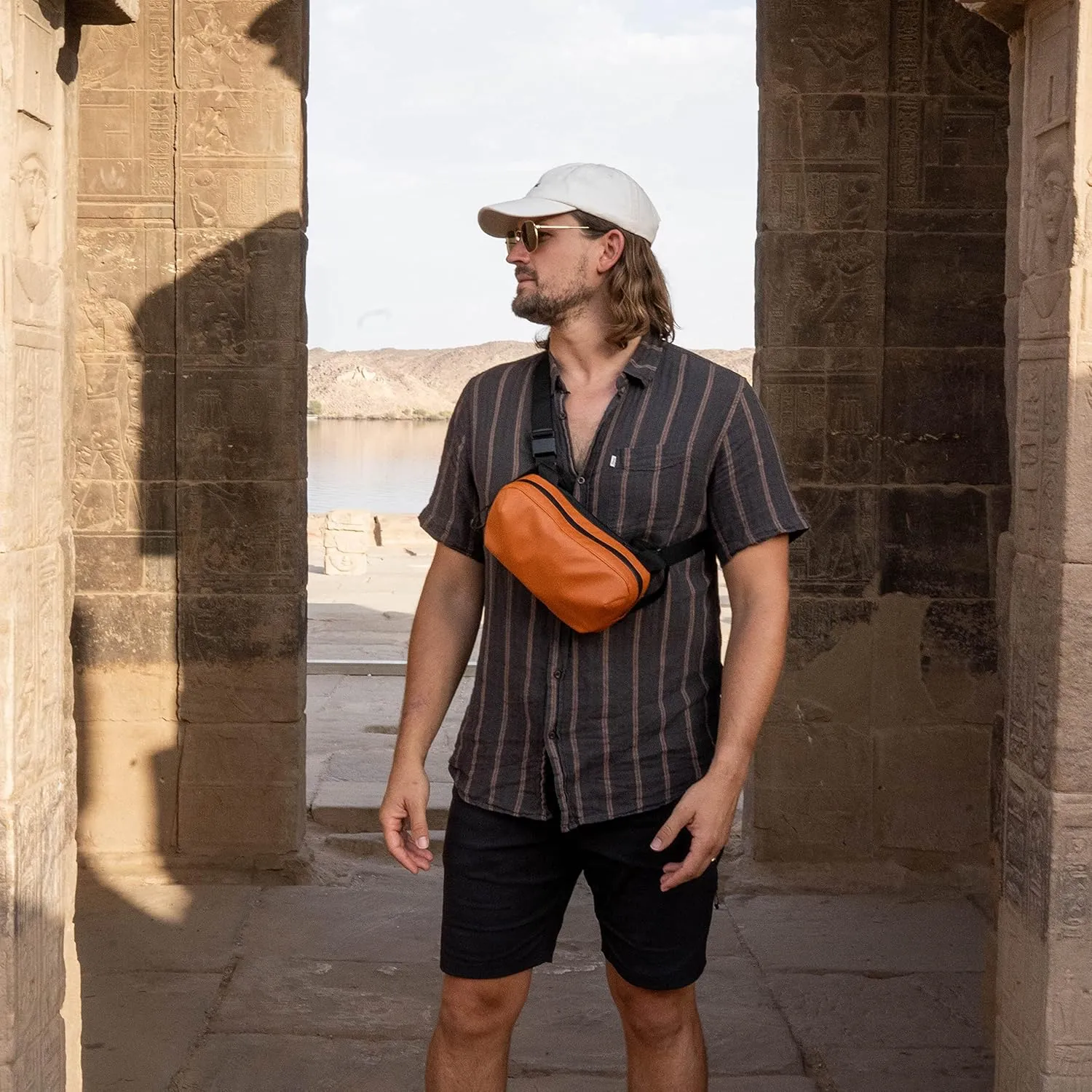 WANDRD All-New D1 Fanny Pack - Crossbody Carry Bag for Hiking, Traveling, Festivals, Sports, and More - Weather-Resistant for Phones, Wallets, Keys, and Camera (Sedona Orange)